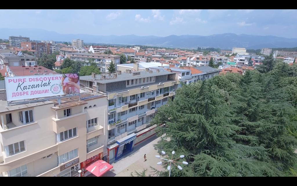 Square View Apartment Kazanlŭk Exterior foto